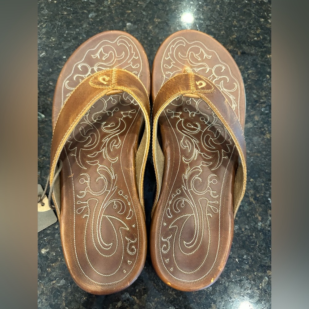 Men’s OluKai Mekila Leather Sandals (NWT) - Size 14